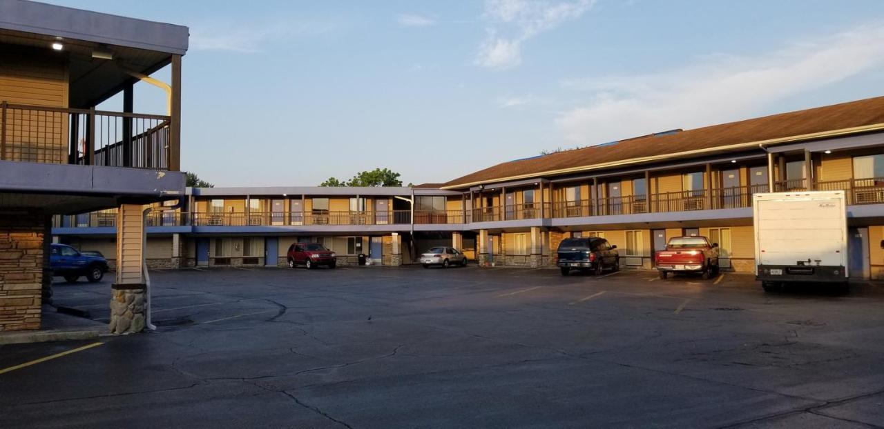 Fairbridge Inn Express North Lima Exterior photo